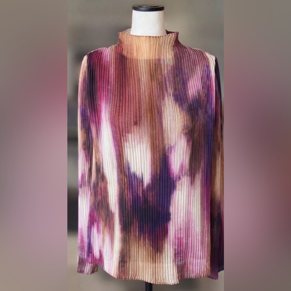 Banana Republic Pleated Mock Neck Blouse (NWT | Size Small)